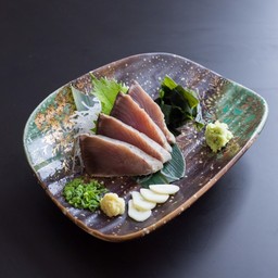 Katsuo sashimi