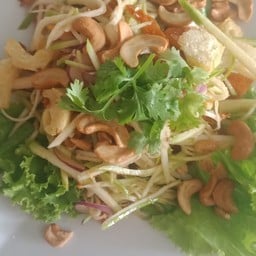 ยำสามกรอบ