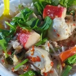 ยำแซ่บ