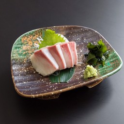 BURI SASHIMI