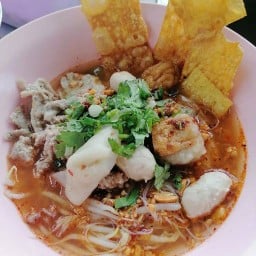 ก๋วยเตี๋ยวนายปาน