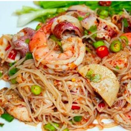 ยำขนมจีนรวมมิตร