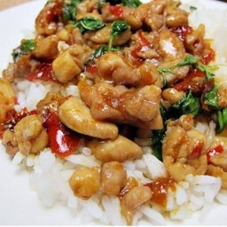 ข้าวกะเพราไก่