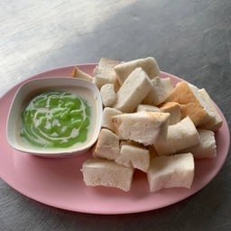 ขนมปังสังขยา ใบเตย