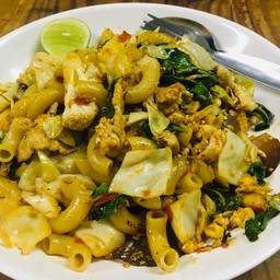 มักกะโรนีขี้เมหมู