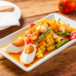 ตำข้าวโพดไข่เค็ม