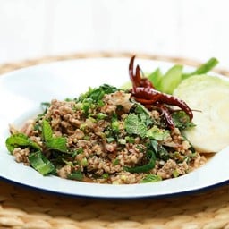 ไก่ทอดแม่พิกุล สี่แยกบ่อนไก่