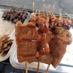 หมูติดมันชุดเล็ก5ไม้