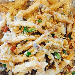 เห็ดคั่วพริกเกลือ