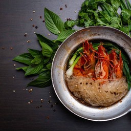 กุ้งอบวุ้นเส้น