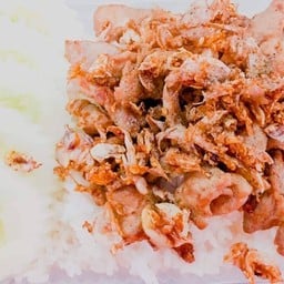 ข้าวหมูทอดกระเทียม