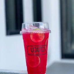 น้ำแดงโซดามะนาว