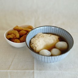 B4 บัวลอยน้ำขิง+เต้าฮวย