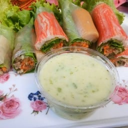 สลัดโรลปาริชาติ