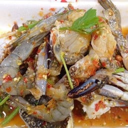 ยำปูม้า ชุดกลาง