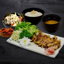 เซ็ตไก่ย่างซีอิ๊ว