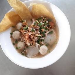 ก๋วยเตี๋ยวต้มยำ กรุณาระบุเส้นด้วยค่ะ