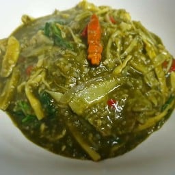 หมกหน่อไม้ใส่หมูสามชั้น