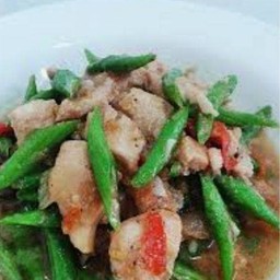หมูผัดกะปิถั่วฝักยาว+ข้าวหอม