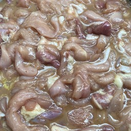 ไก่นุ่มหมักเอลวิส(300g)ไก่สดหมัก