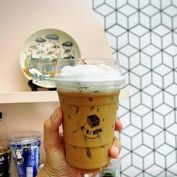 Iced Cappuchino คาปูชิโน่เย็น