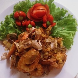 กุ้งทอดกระเทียม