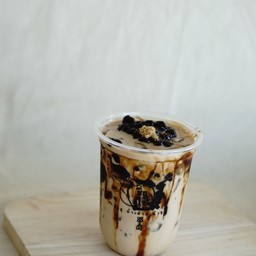 C8 ชานมไต้หวันบราวน์ชูการ์+ไข่มุก