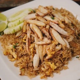 ข้าวผัดปูถล่ม