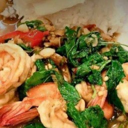 ข้าวกระเพราทะเลรวม