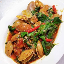 หอยลายผัดพริกเผา