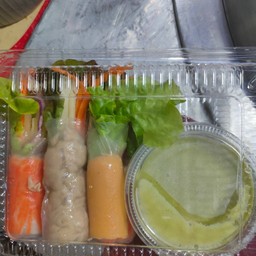 สลัดโรล (ปูอัด,ทูน่า,ไส้กรอกไก่) + น้ำสลัดซีฟู้ด