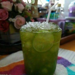 ชาเขียวน้ำผึ้งมะนาว