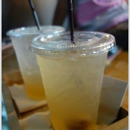 บ๊วยโซดา