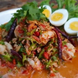 ยำถั่วพลู