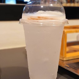 น้ำมะพร้าว  เย็น