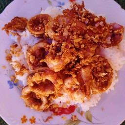 ข้าวหมึกกุ้งทอดกระเทียมพริกไทย