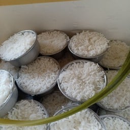 ข้าวถ้วยอินดี้ (ถนน มนตรีสุริยวงศ์)