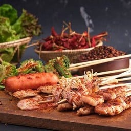 หม่าล่าปากแซ่บ & ชาบูเสียบไม้  ข้าวไข่เจียวเจ๊แต๋ว