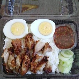 AJ ข้าวหมูทอด