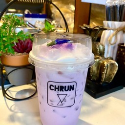 นมหมีเผือก