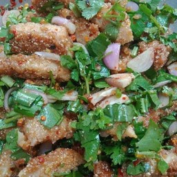 ข้าวยำไก่แซ่บ