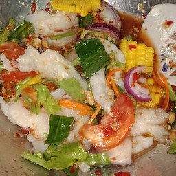 ยำเล็บมือนาง