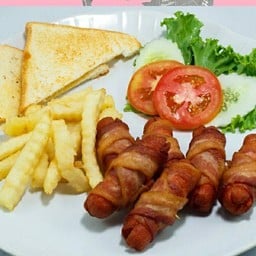 เบคอนสเต็ก