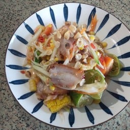ส้มตำครกใหญ่แซ๊บแซ่บ