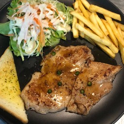 สเต็กไก่พริกไทยดำ