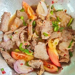 ยำเนื้อย่าง