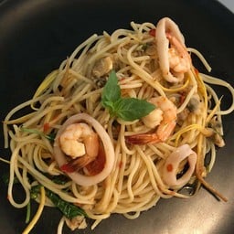 สปาเก็ตตี้ผัดขี้เมา