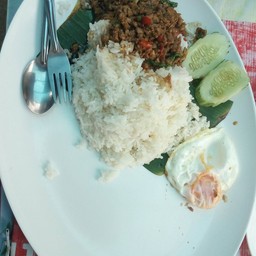 แซ็ค กะเพราถาดยักษ์ เจ้าเก่ากระนวน