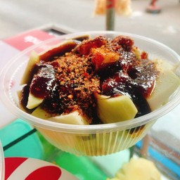 ร้านป้าจันทร์ ผลไม้ by แนน  โรบินสัน