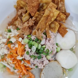 ก๋วยเตี๋ยวหมูสับ(น้ำใส)
